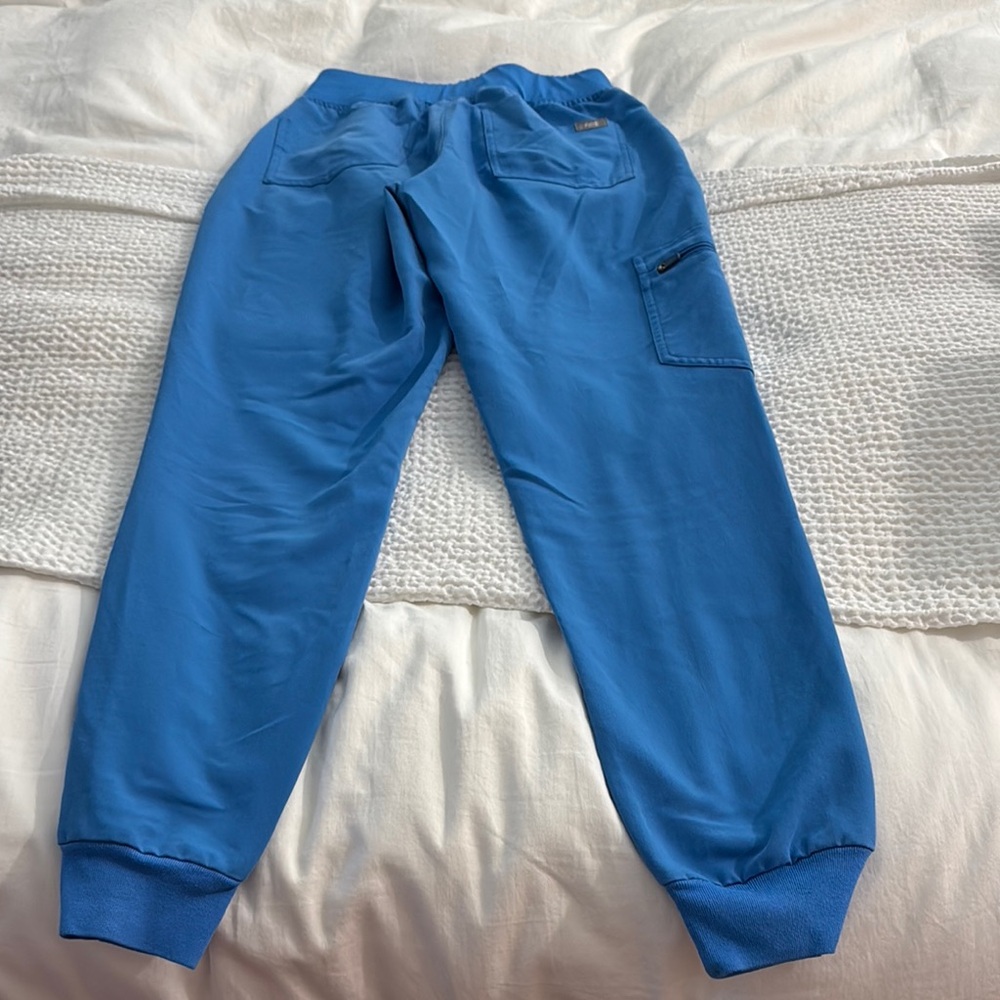Figs Zamora High Waisted Joggers - Picture 7 of 9